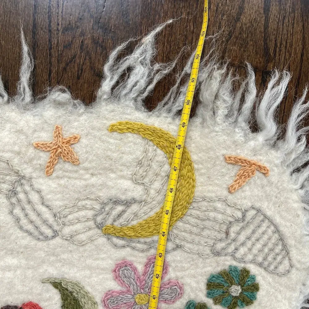 Vibrant Animal Embroidered Wool Wall Tapestry Smal Carpet Floor Fringe Edge RARE
